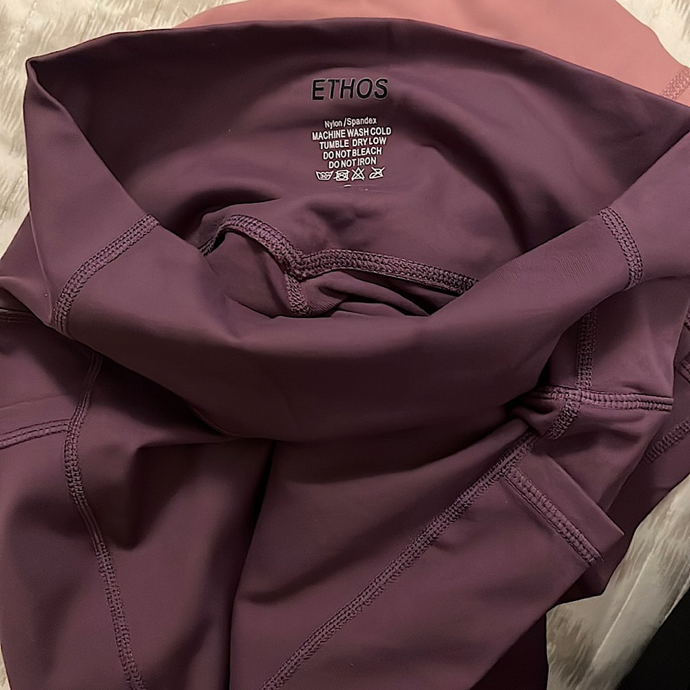 Size Small Ethos All Day Leggings